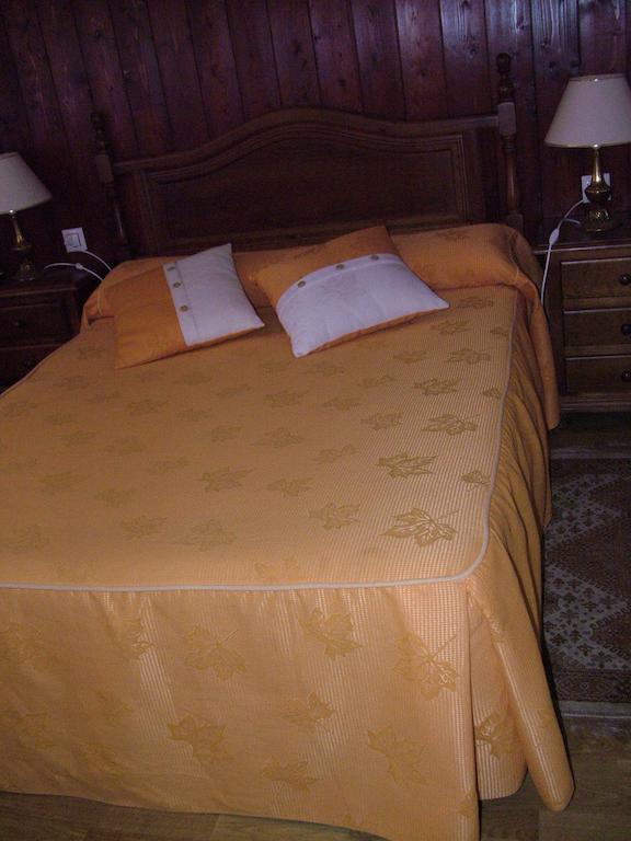 Hostal El Botero Cuzcurrita-Río Tirón Exteriör bild