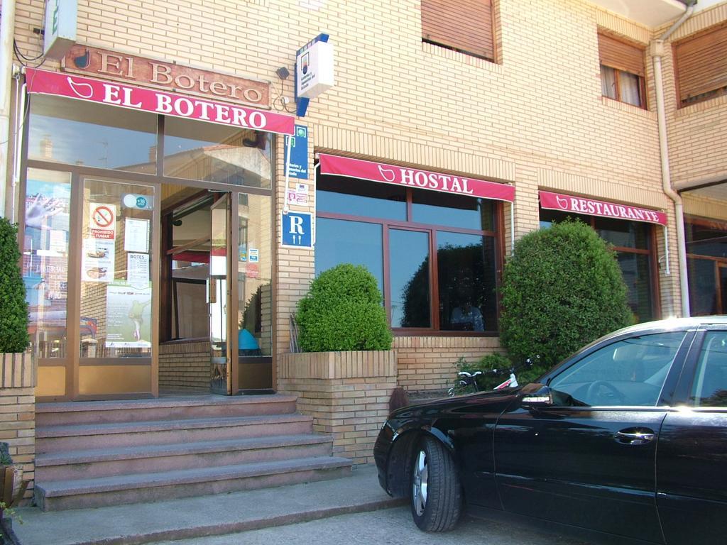 Hostal El Botero Cuzcurrita-Río Tirón Exteriör bild