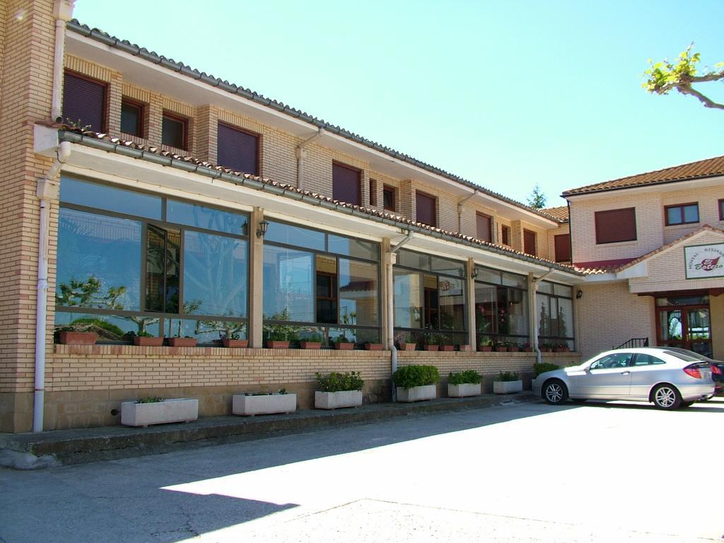 Hostal El Botero Cuzcurrita-Río Tirón Exteriör bild
