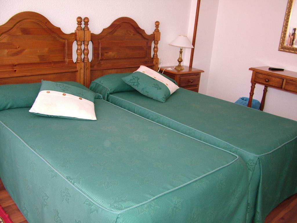 Hostal El Botero Cuzcurrita-Río Tirón Exteriör bild